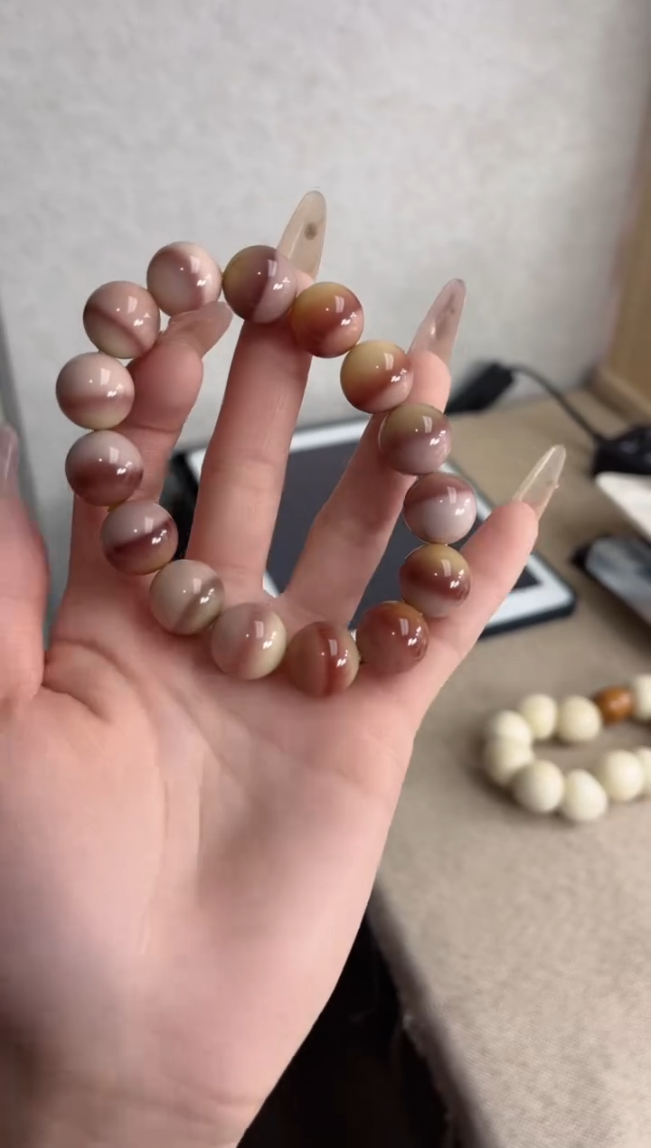 【闪购商品】菩提根/象牙果手串缅紫14mm手串E66