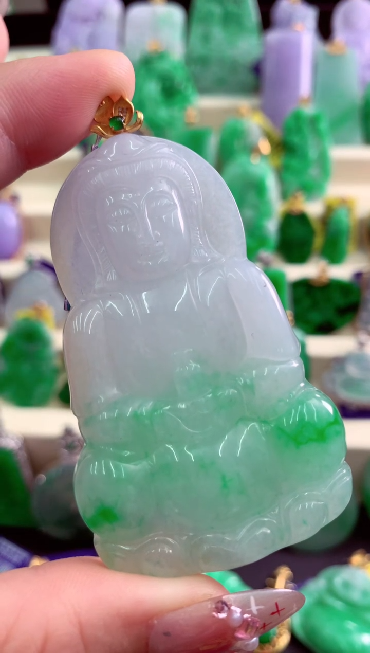 翡翠18K金镶嵌颈饰挂件