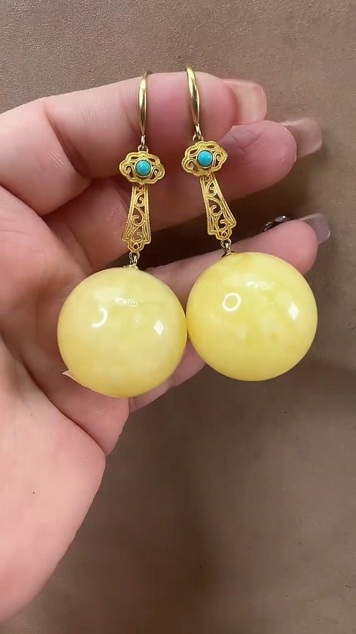 琥珀颈饰未镶嵌耳环