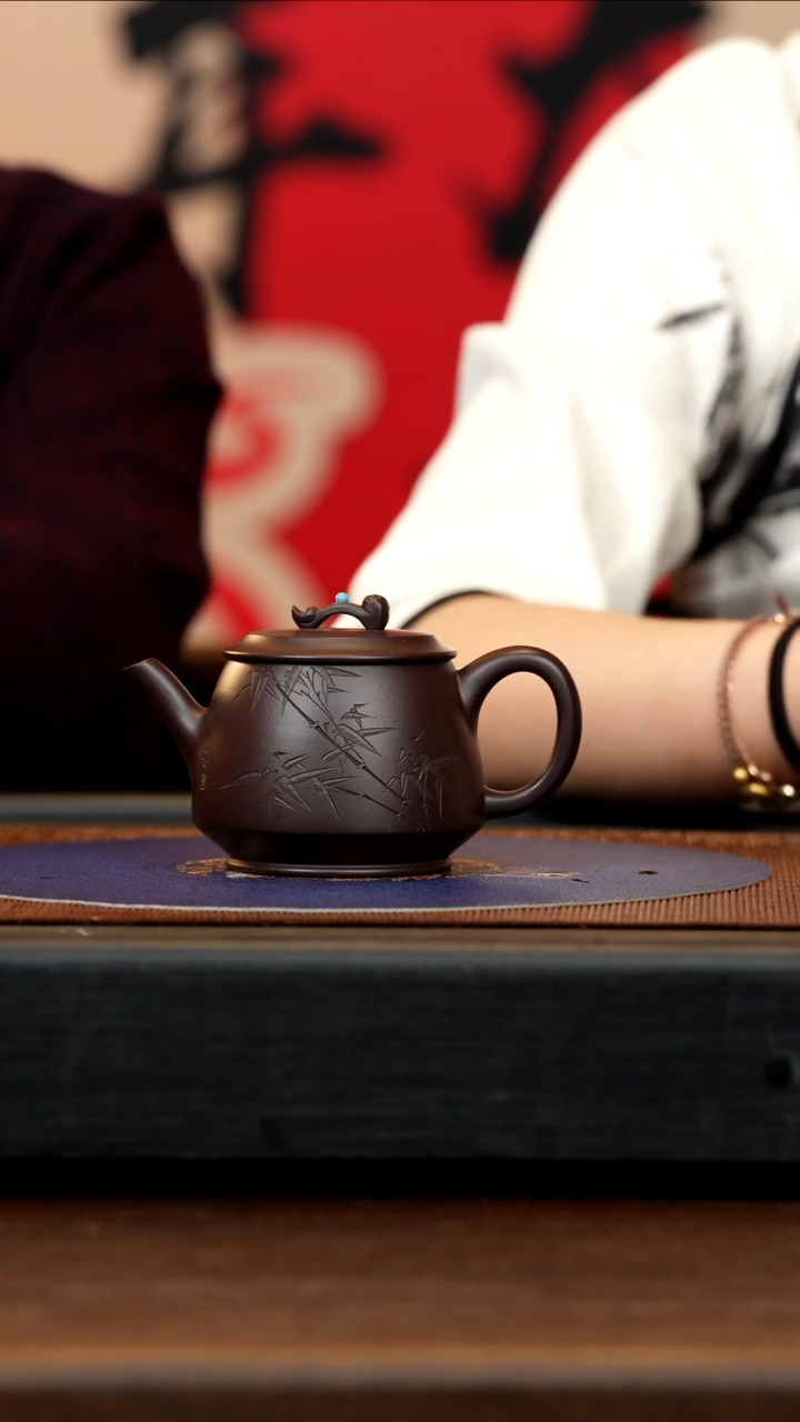 【闪购商品】紫砂茶壶LHQ 紫泥 轩韵 180cc