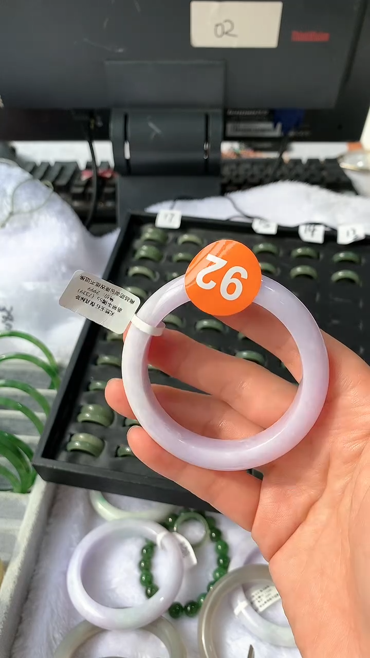 【闪购商品】翡翠手镯未镶嵌手镯3