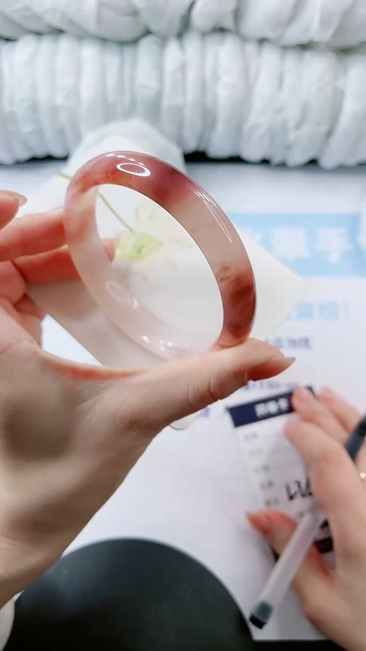 【闪购商品】石英质玉手镯未镶嵌多样性发货L365-62