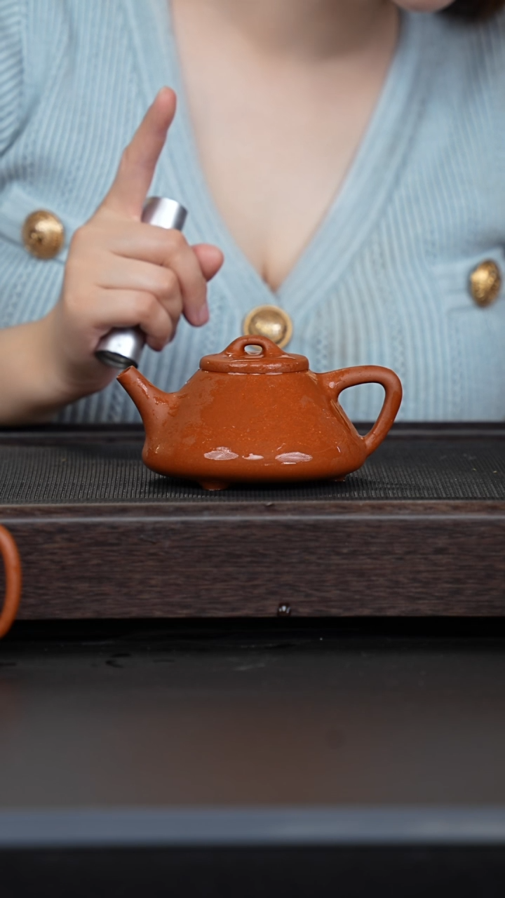 【闪购商品】紫砂茶壶红黄泥刻绘子冶石瓢