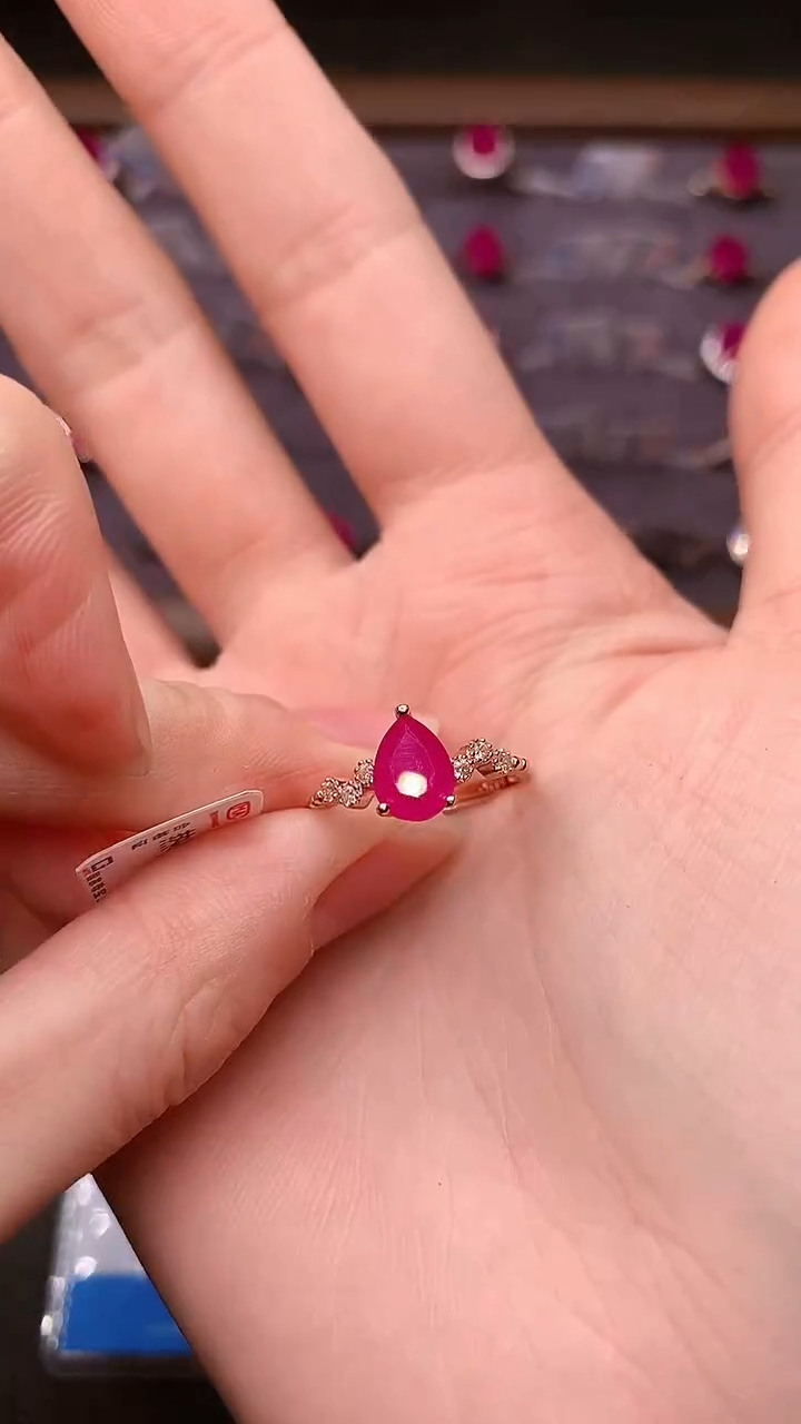 【闪购商品】红宝石戒指银S925镶嵌.....