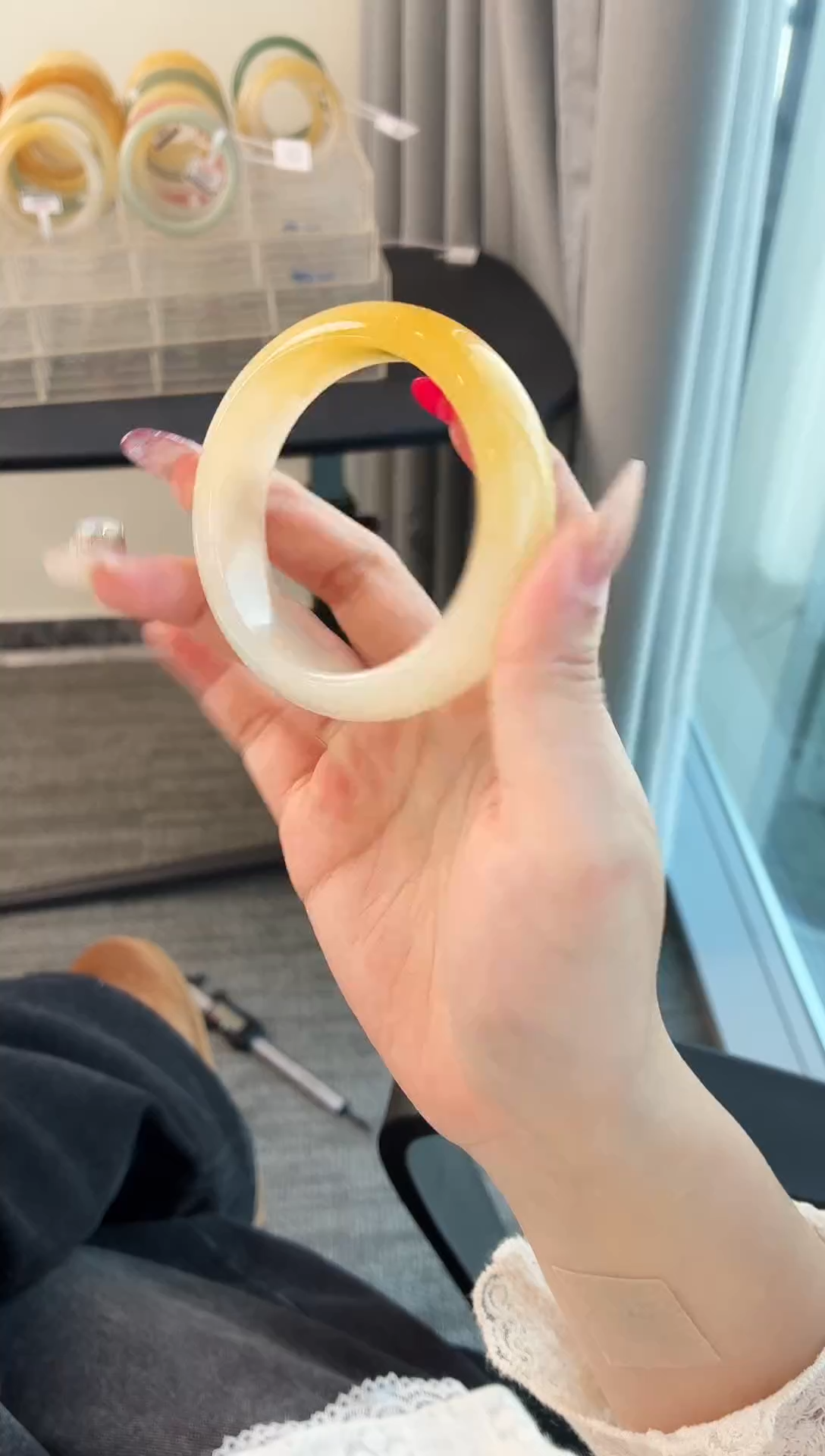 未镶嵌手镯石英质玉35.54