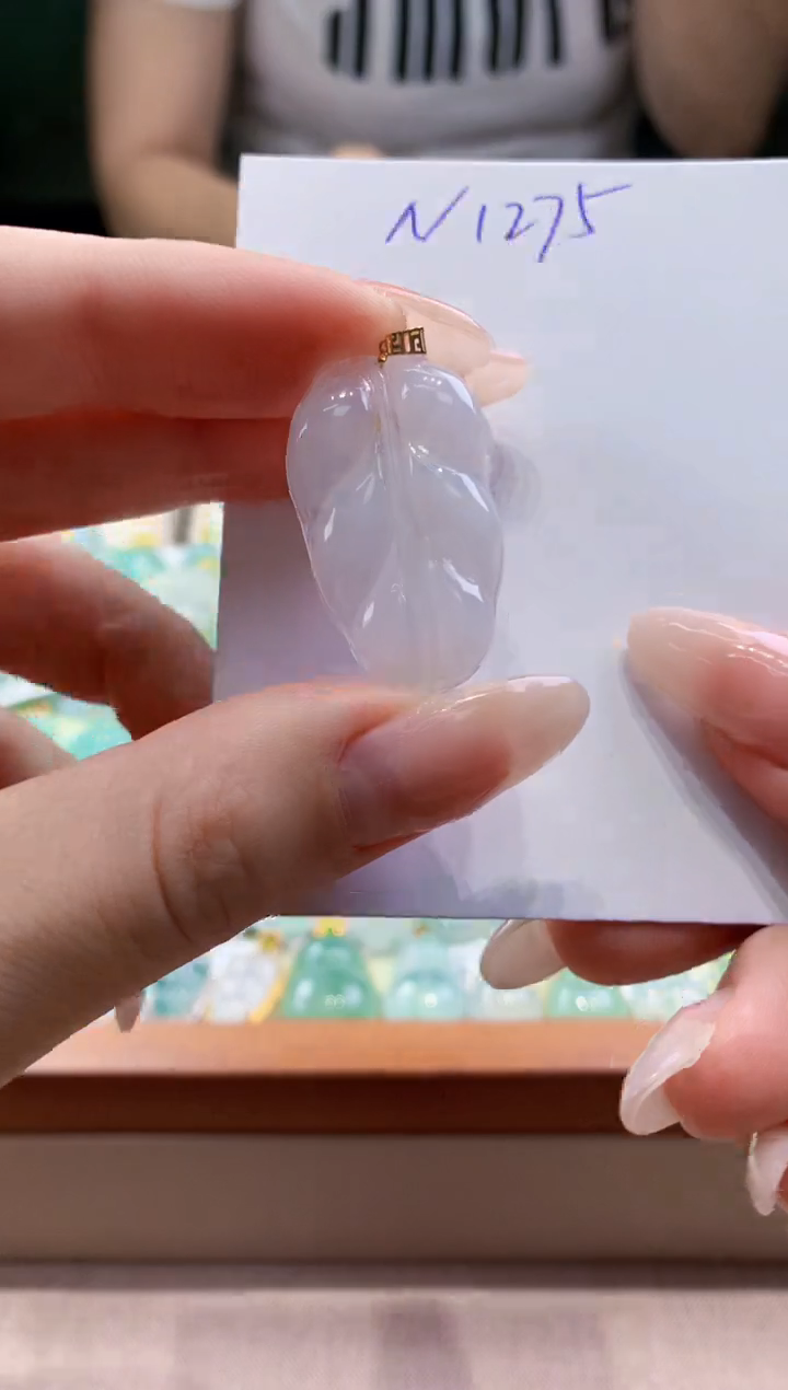 翡翠未镶嵌颈饰天然缅甸a货翡翠