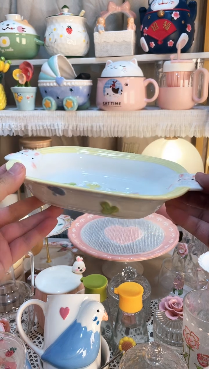 【闪购商品】瓷片兔子菜盘质量好发货快放心拍