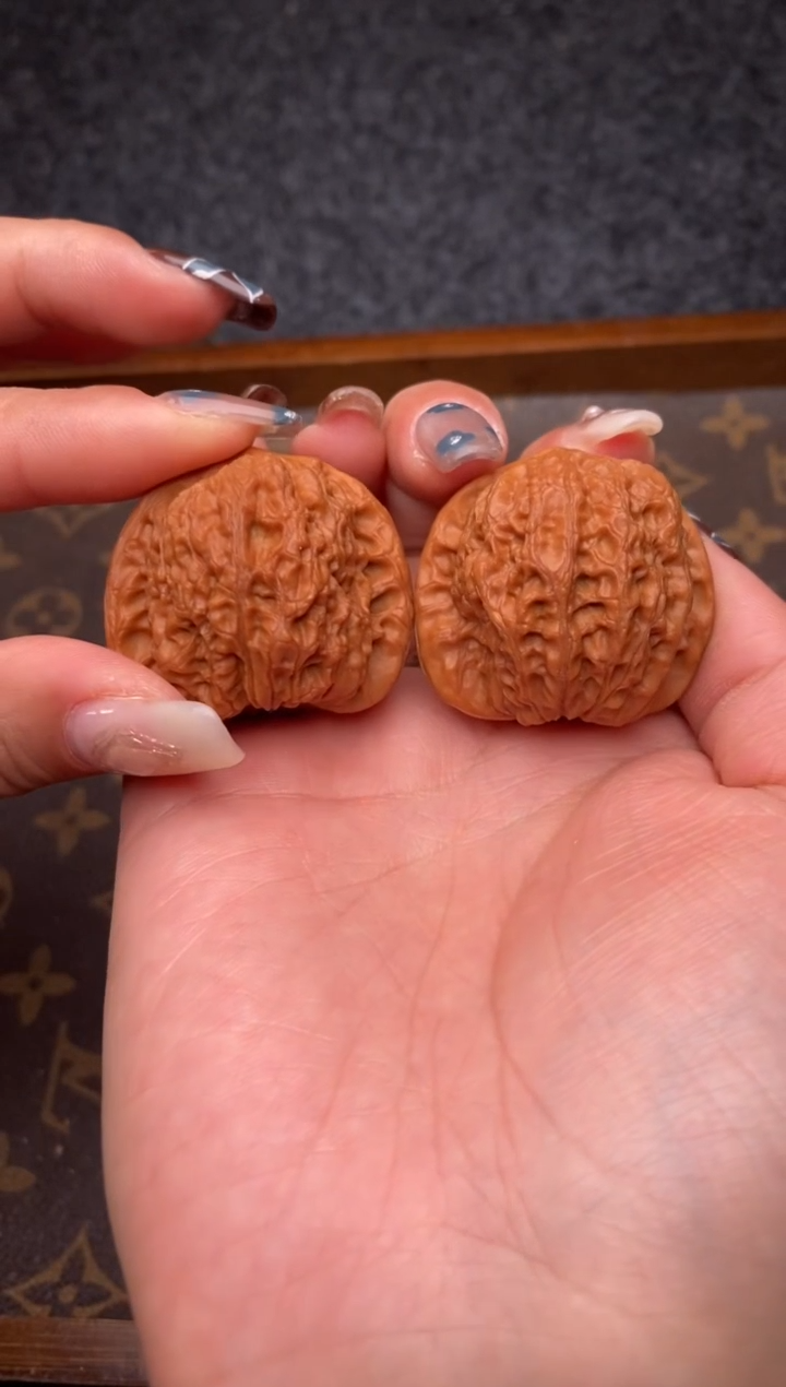 把件文玩核桃B210号37尺血麒麟