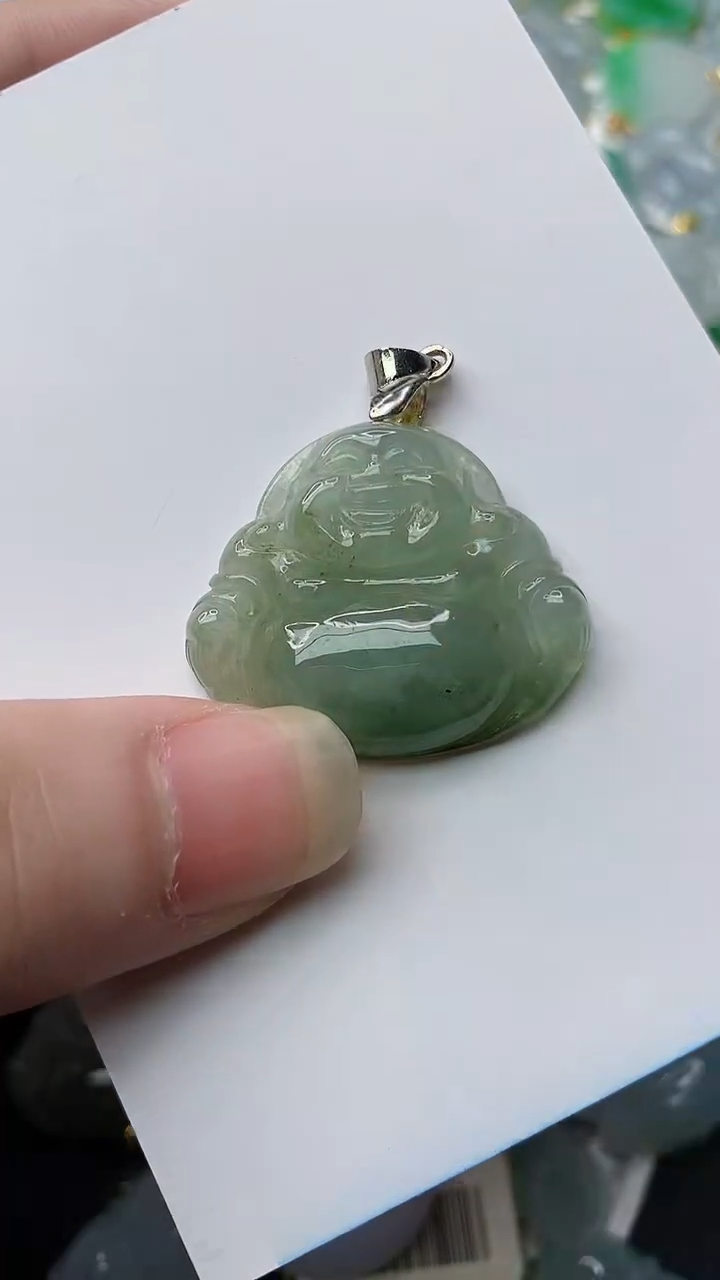 【闪购商品】翡翠颈饰合金9..........
