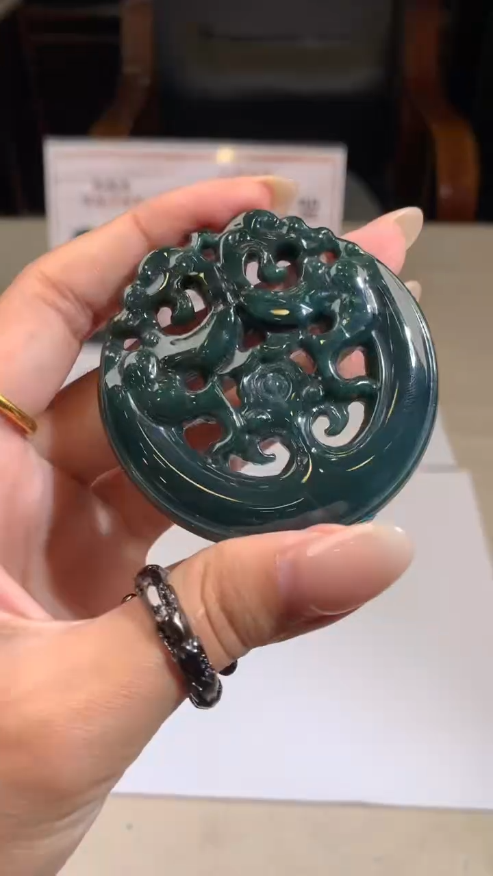 【闪购商品】定制翡翠未镶嵌不退不换CMH1件-A