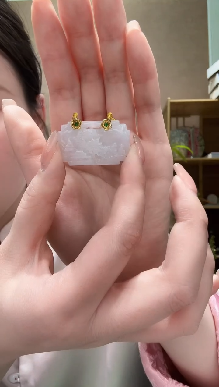 【闪购商品】翡翠未镶嵌颈饰吊坠