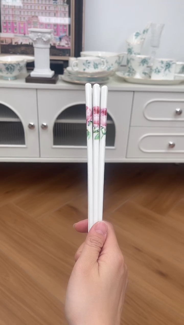 盘玫瑰高骨骨瓷5双筷子微瑕不退换