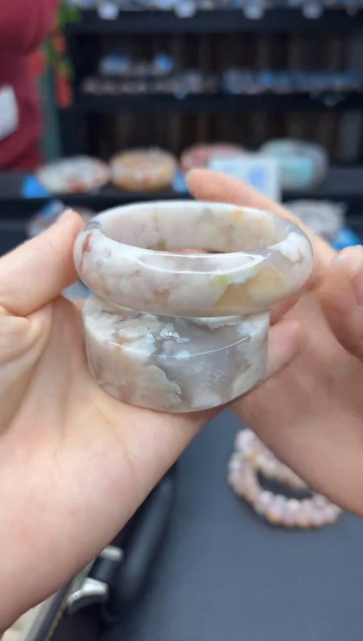 【闪购商品】石英质玉手镯未镶嵌660（54圈赠送镯心）