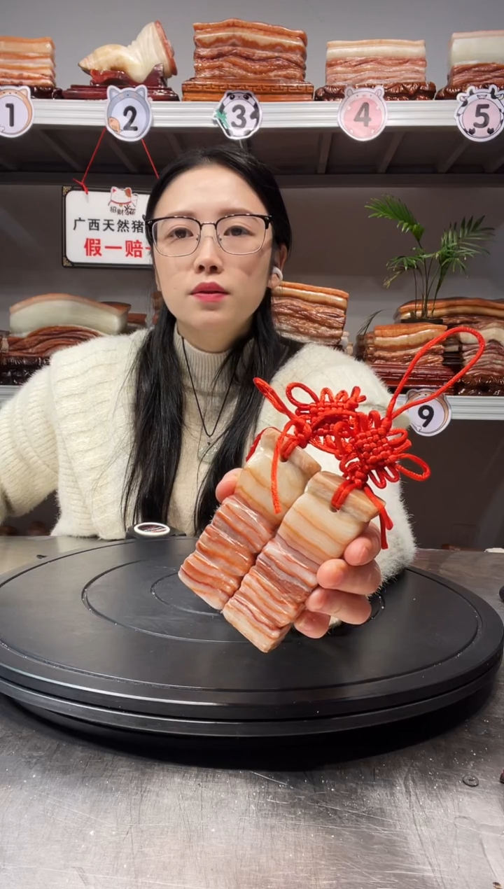 【闪购商品】天然石材柳州猪肉石