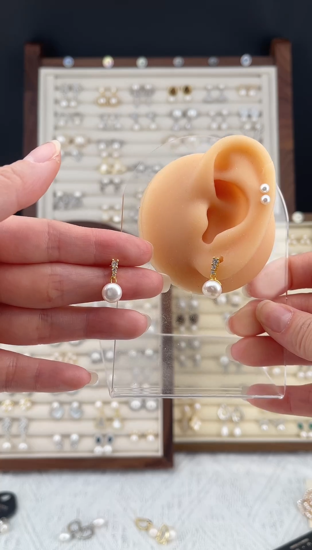 合金耳饰淡水珍珠年*?定向