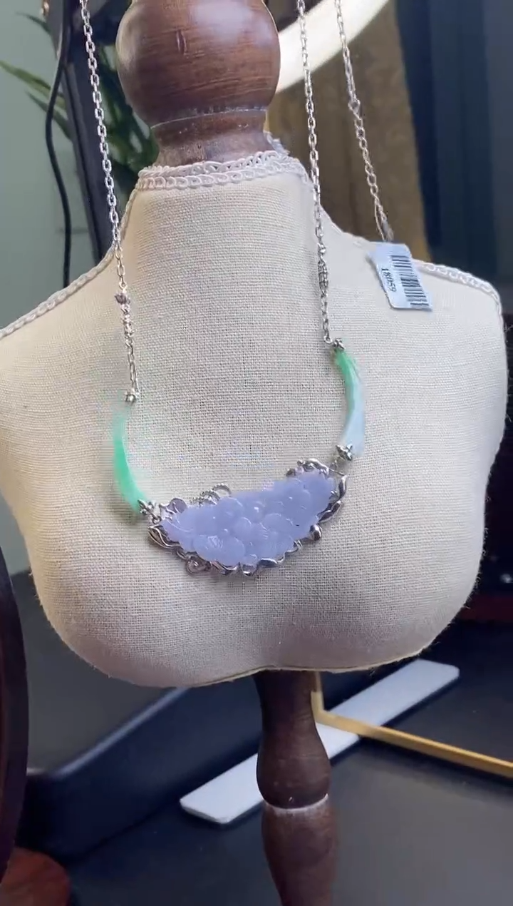 颈饰银S925镶嵌翡翠18059