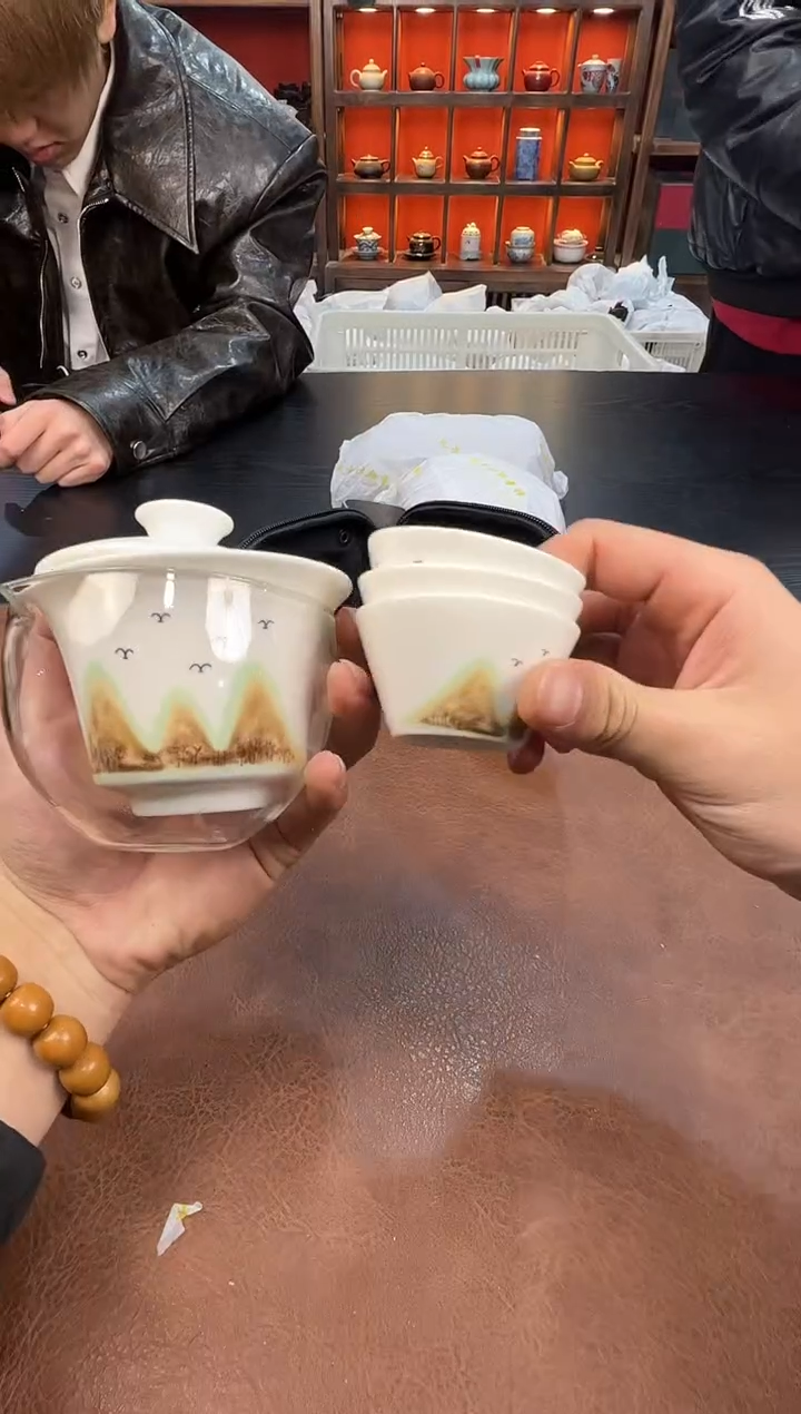 【闪购商品】瓷片1111111111111111