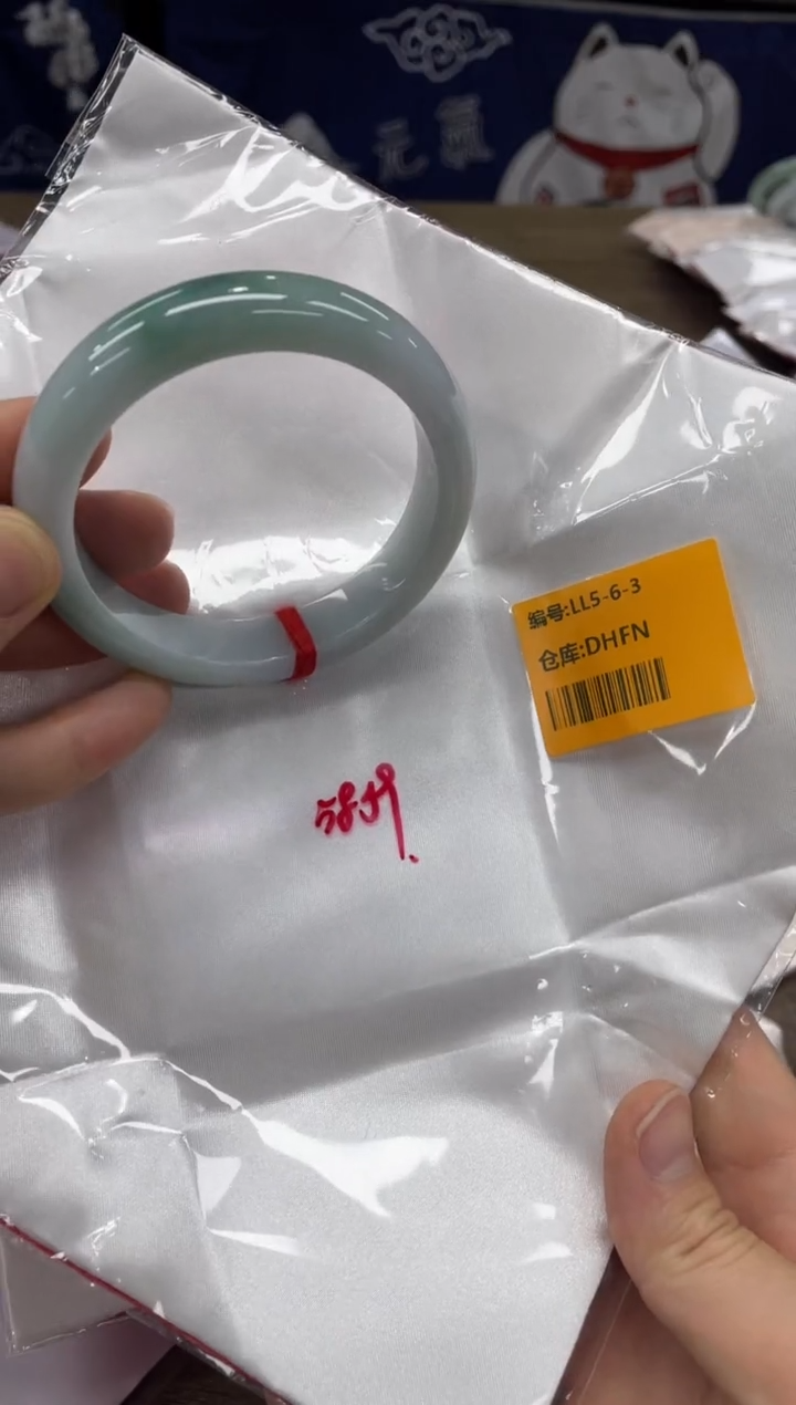 【闪购商品】翡翠未镶嵌手镯翡翠手镯