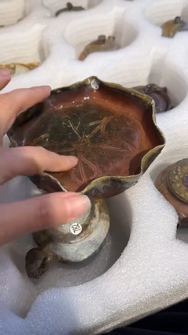 壶承218号直径14-15CM 陶泥 微瑕 有点磕 介意不拍