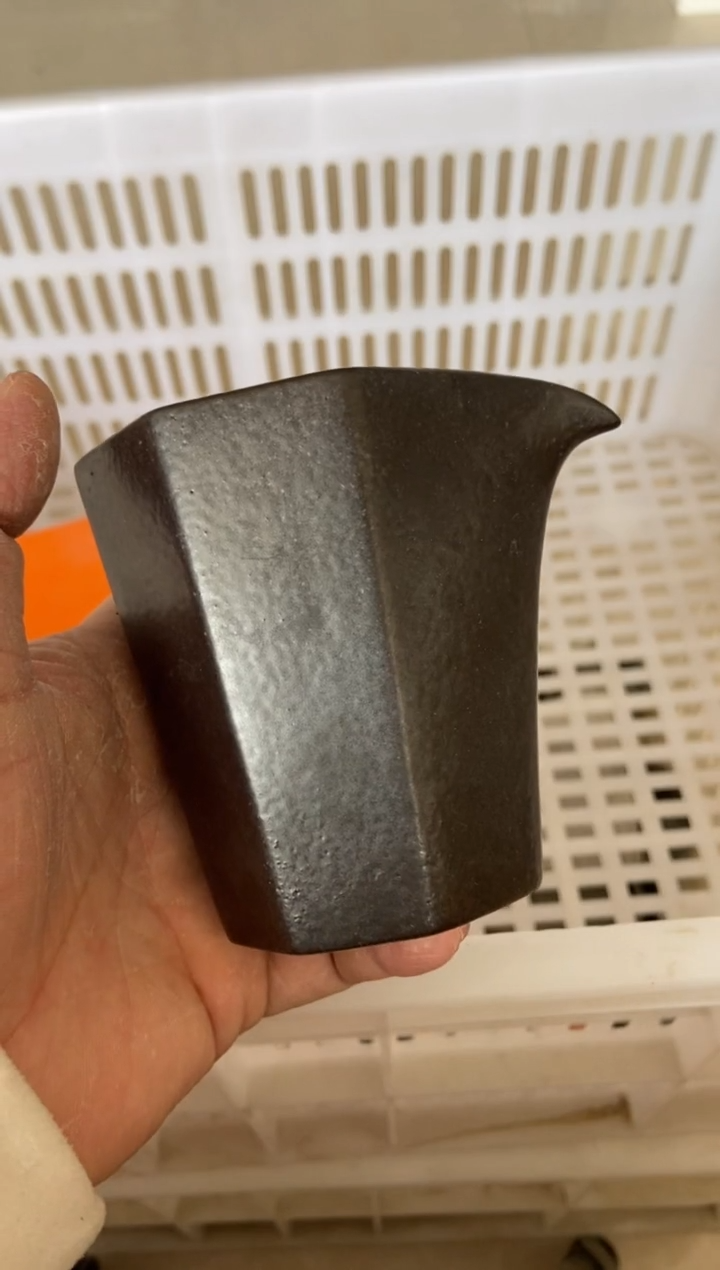 杯无运费险有瑕疵的摄影的产品有使用过的痕迹有点脏介意勿拍