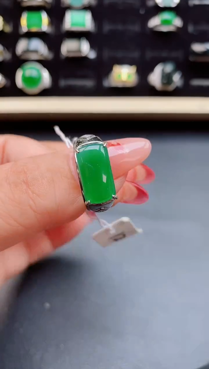 【闪购商品】翡翠戒指银S925镶嵌805050