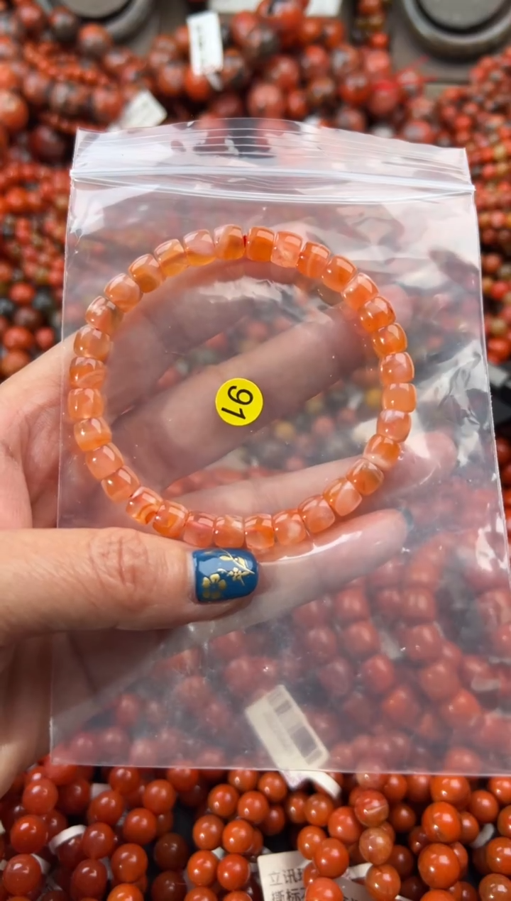 未镶嵌手串南红玛瑙7+