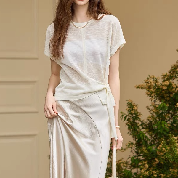 Pada嘻&ZM【彩云物语】韩系优雅侧腰设计感针织T恤 6343 Hi Fortune