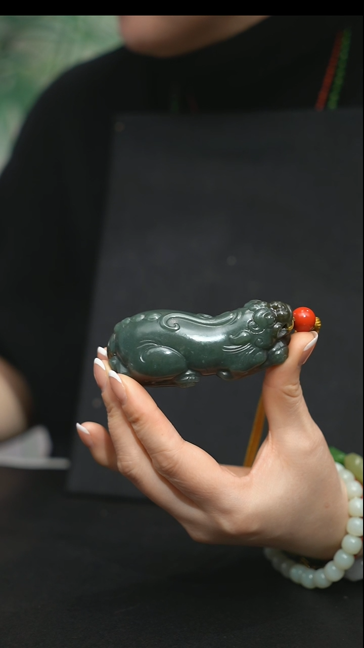 未镶嵌和田玉摆件哦***6未镶嵌 和田玉 摆件 哦*6