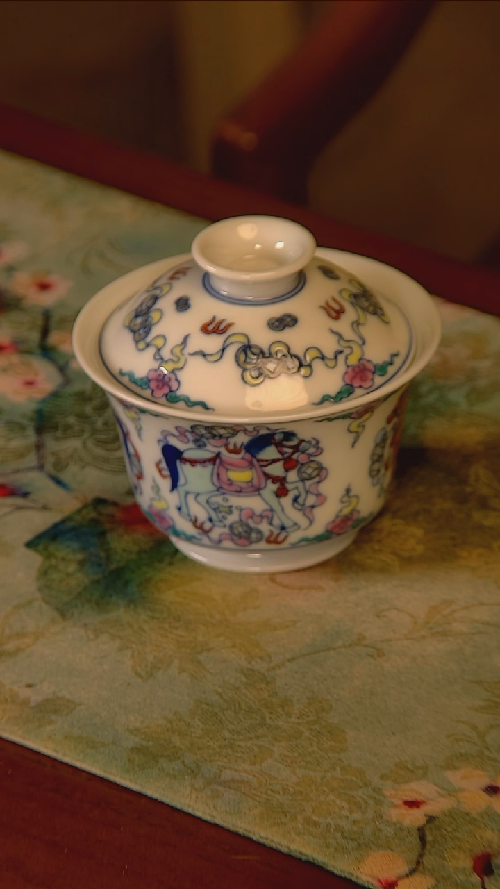 杯手工手绘杯杯很美丽