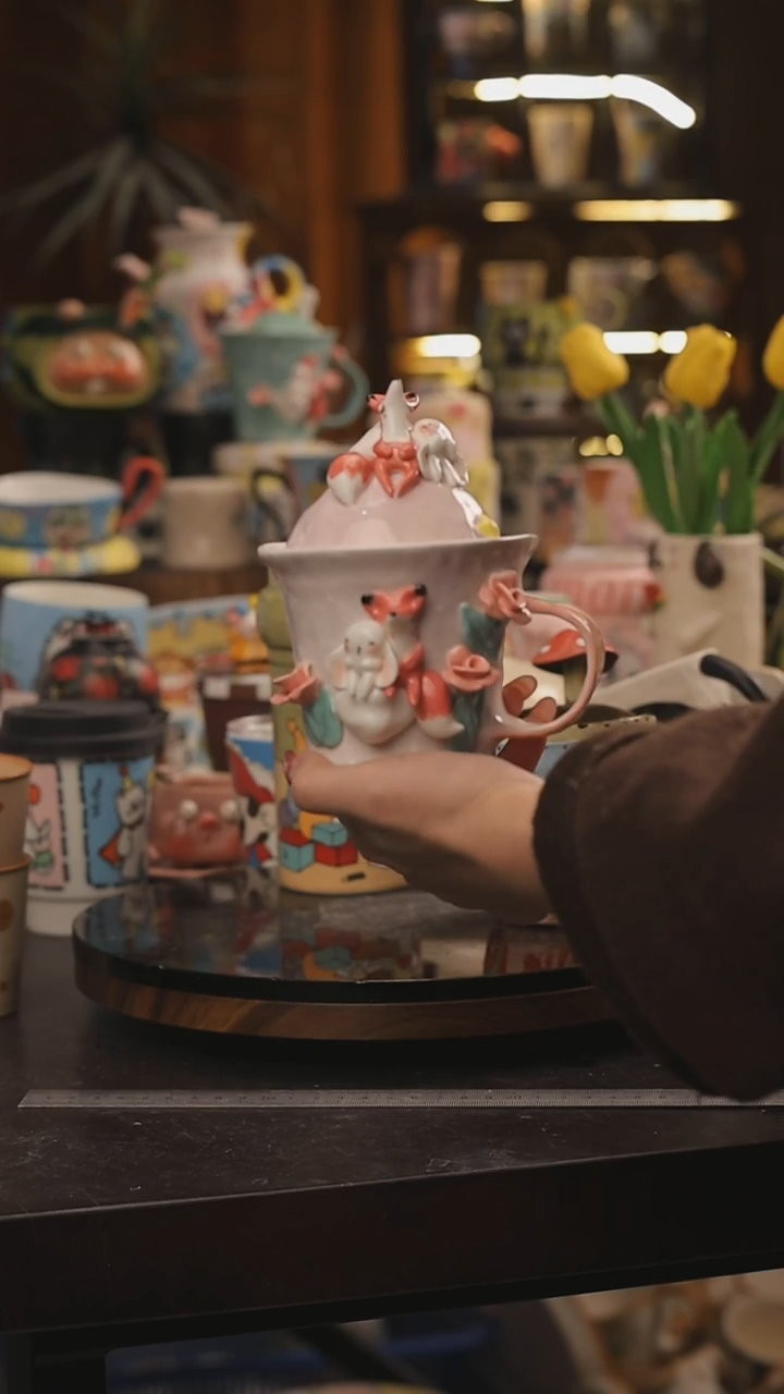 景德镇釉下彩绘设计师款式陶瓷