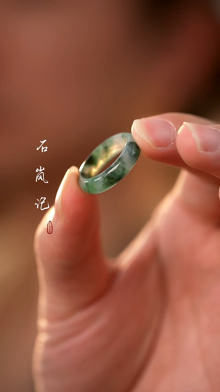 未镶嵌戒指翡翠天然