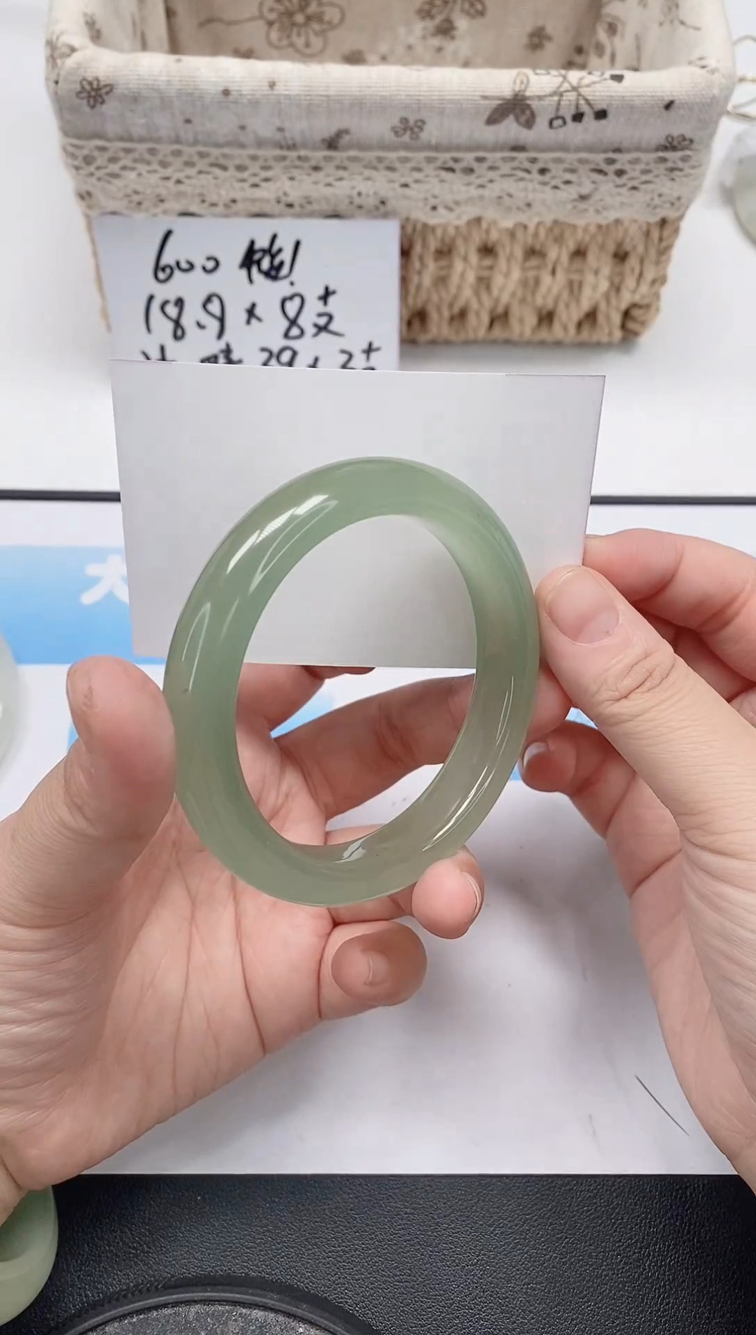 未镶嵌手镯石英质玉14/60-61