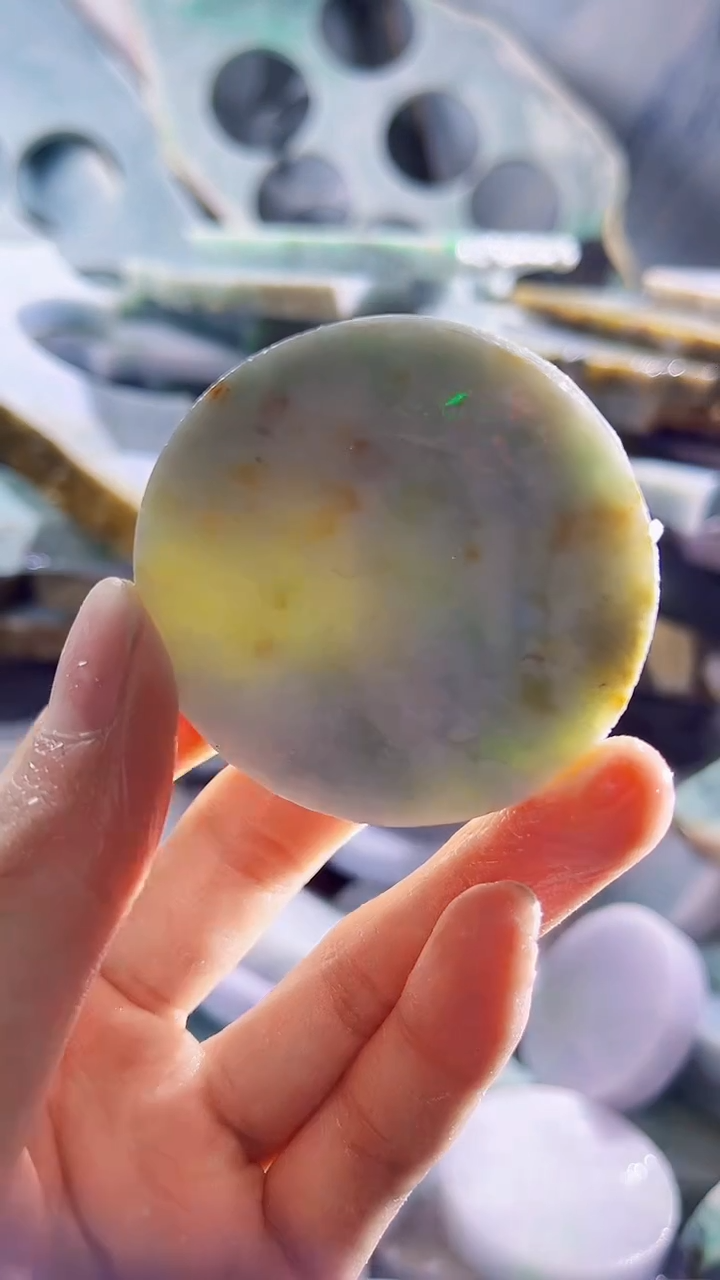 翡翠裸石缅甸翡翠A货陈5512