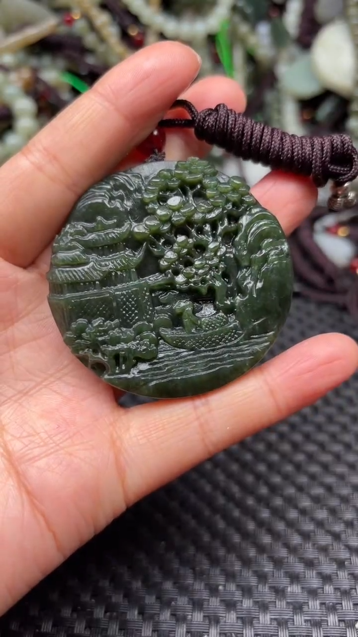 【闪购商品】和田玉颈饰未镶嵌.