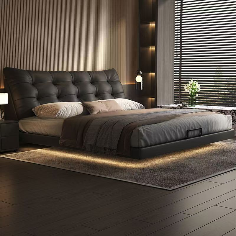 真皮床现代简约高端大气轻奢主卧大床1米8云朵床双人床卧室悬浮床