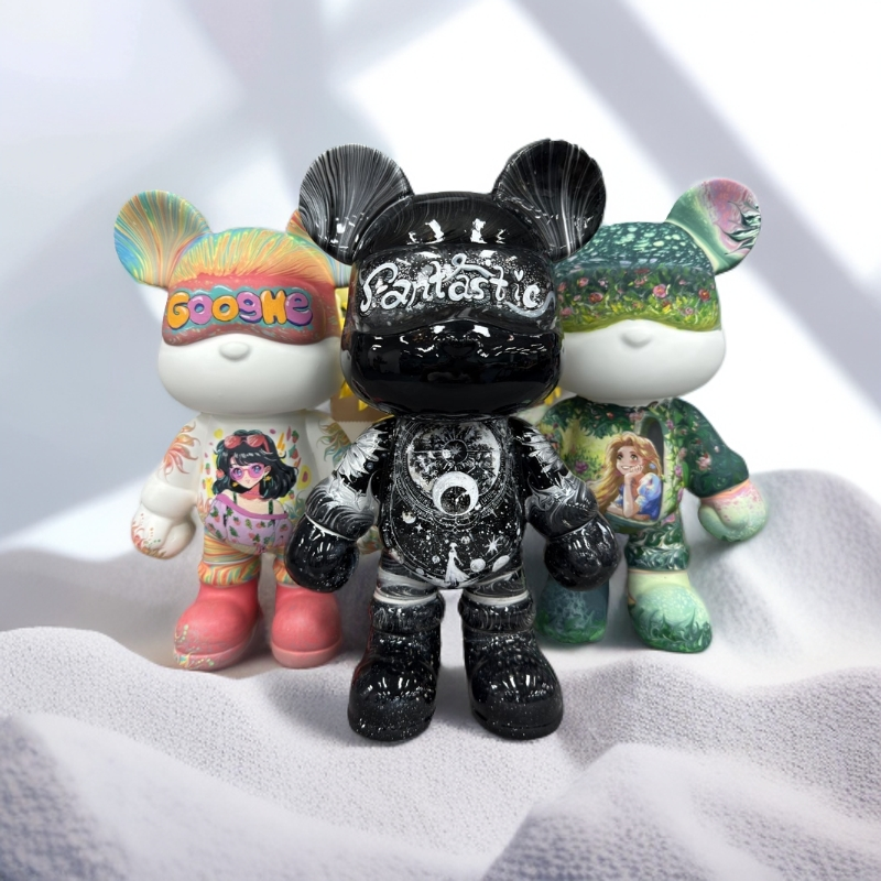 【手绘款小酷熊】  潮流手工  DIY 少女心潮玩摆件  纯手绘制作