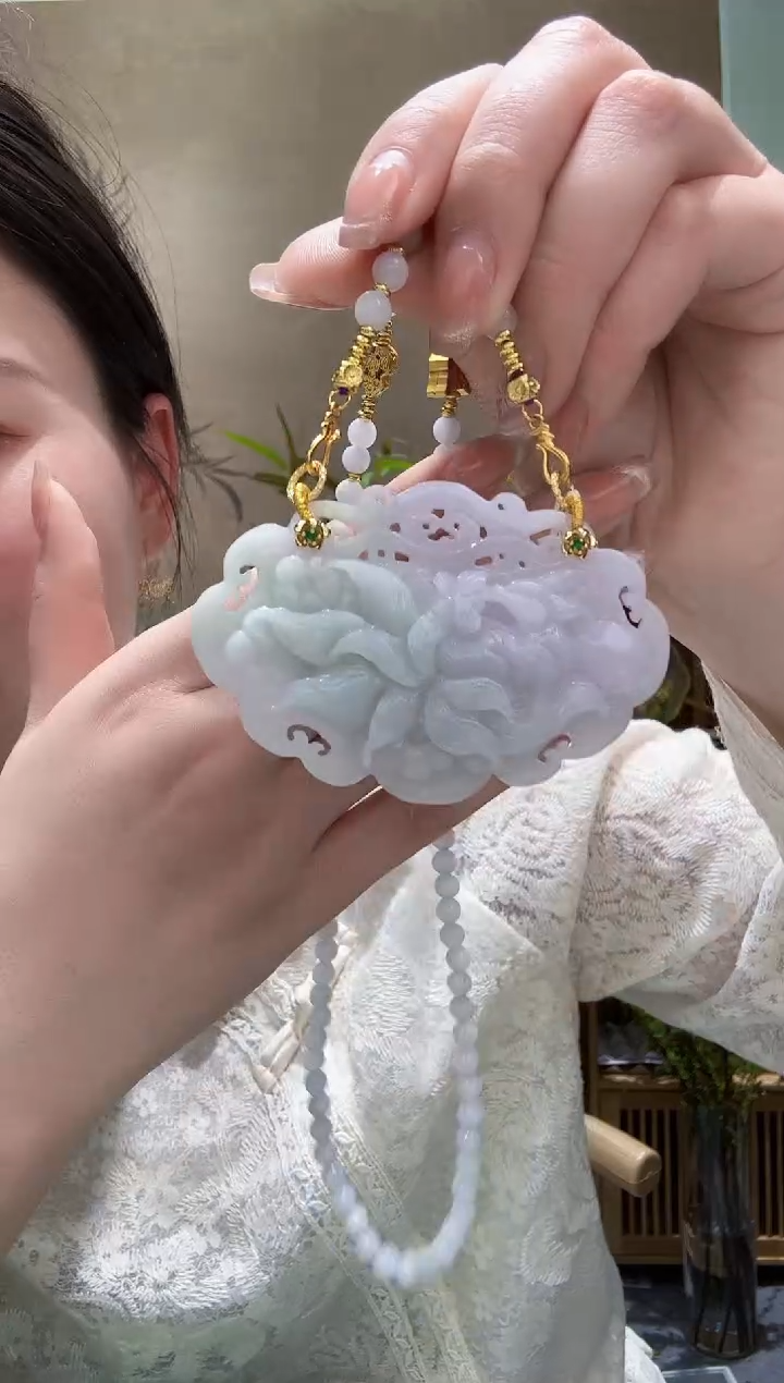 【闪购商品】翡翠未镶嵌颈饰吊坠