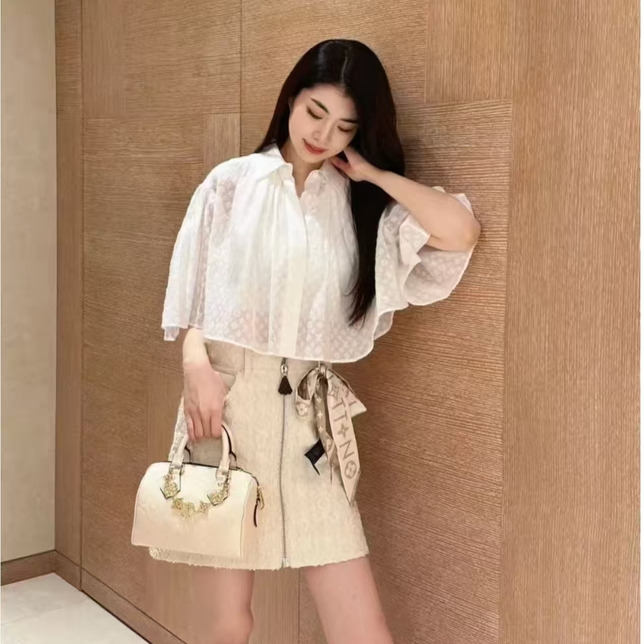 全新未使用 LouisVuitton/路易威登 亿颗潮奢 满印透视短袖 SS202