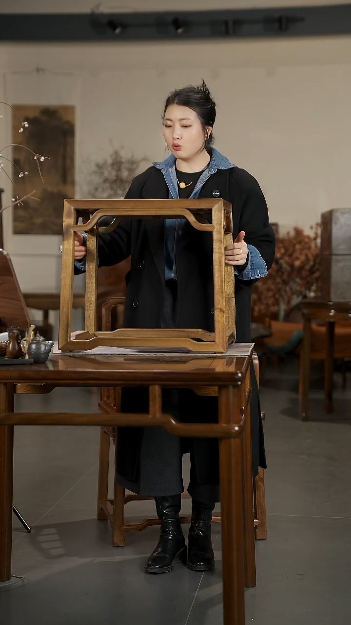 金丝楠金丝楠阴沉木宋式藤面凳