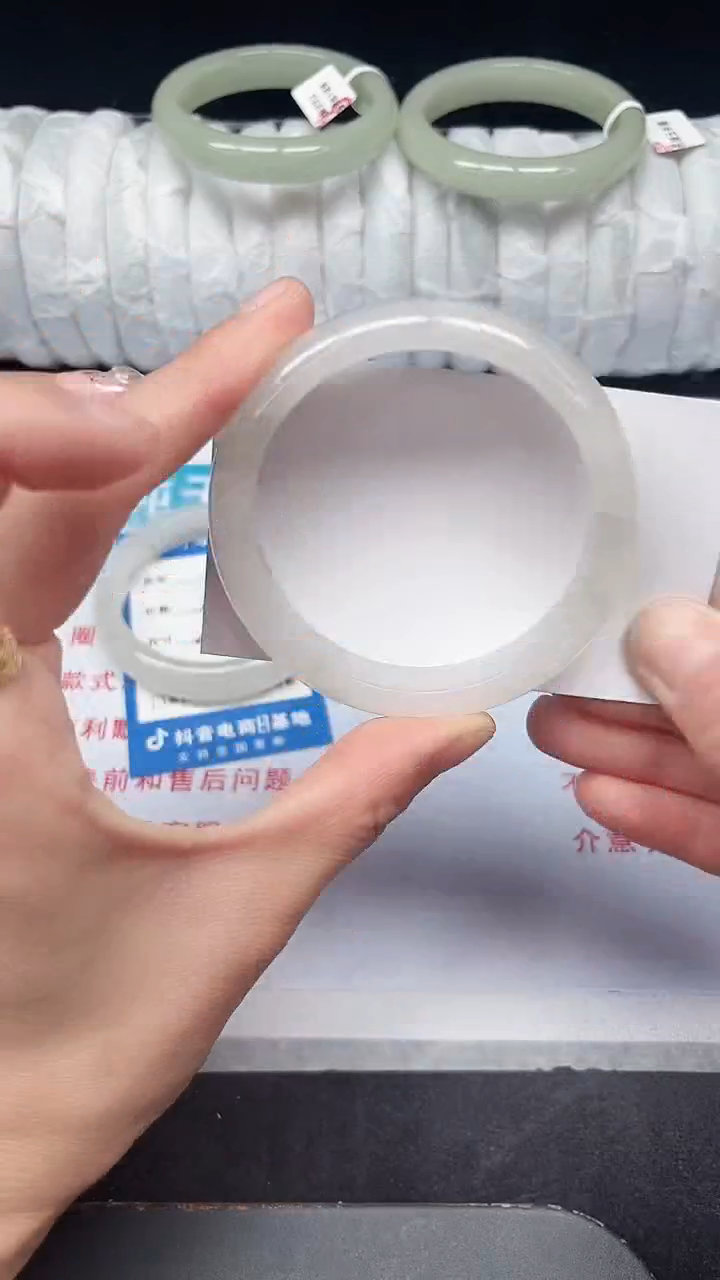 未镶嵌手镯石英质玉356-55/56