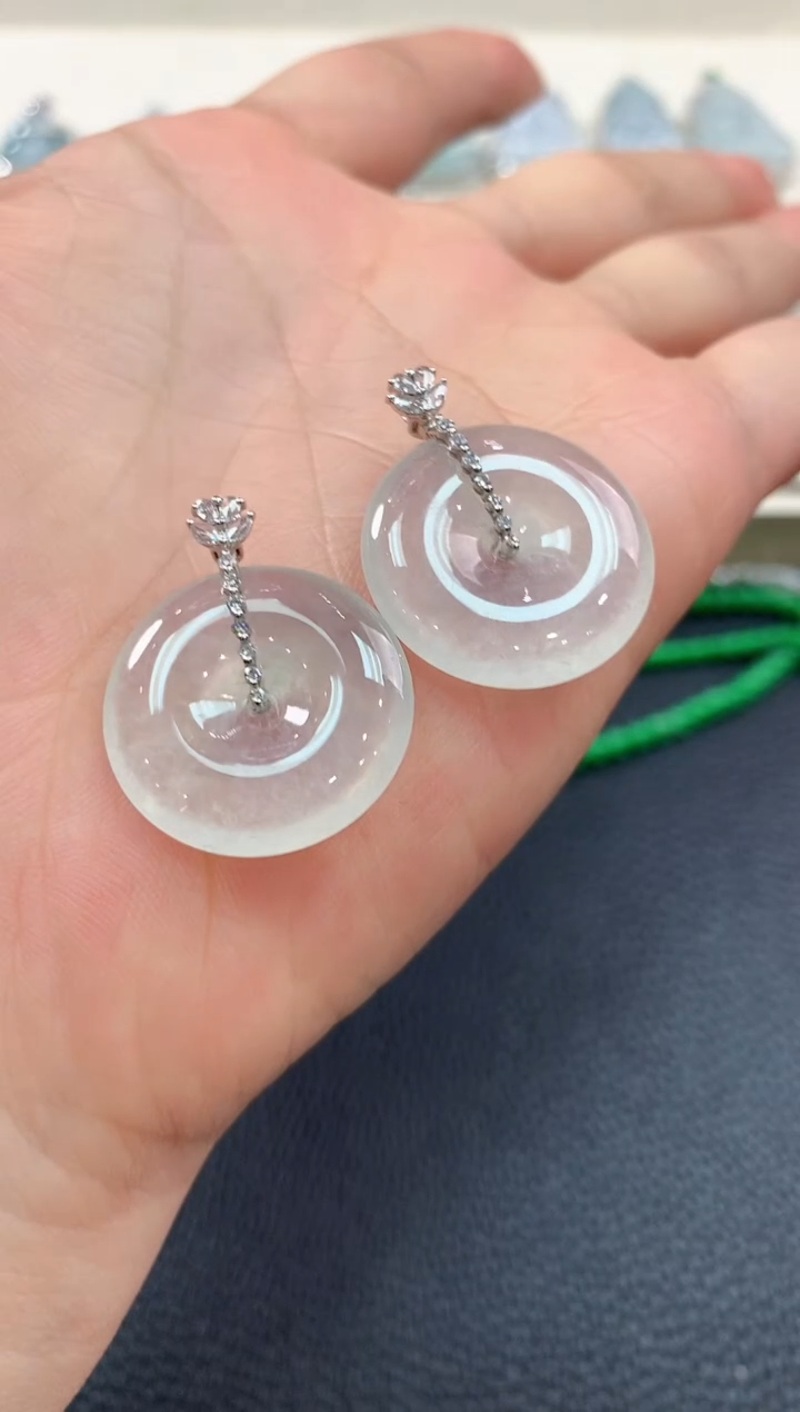 【闪购商品】翡翠吊坠(不含链)18K金镶嵌n83多样性一件发货