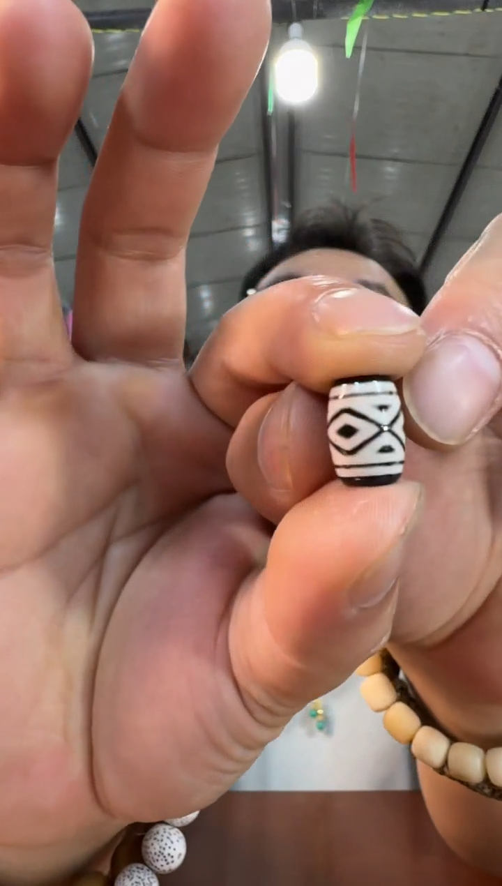 库克手串X22实物为准多样发其一