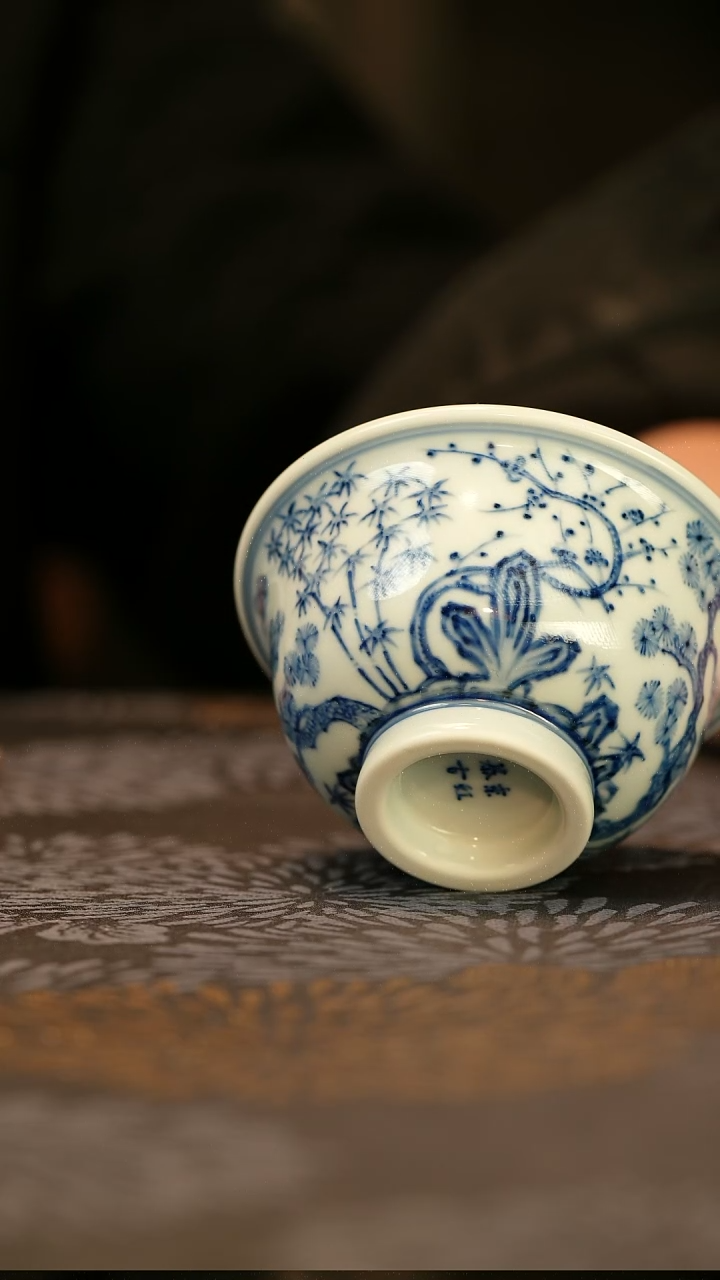 中式垂虹幕古青花松竹梅压手