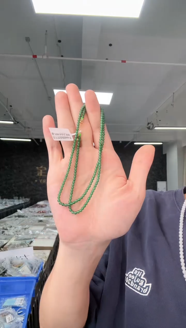 项链18K金镶嵌翡翠翡翠项链