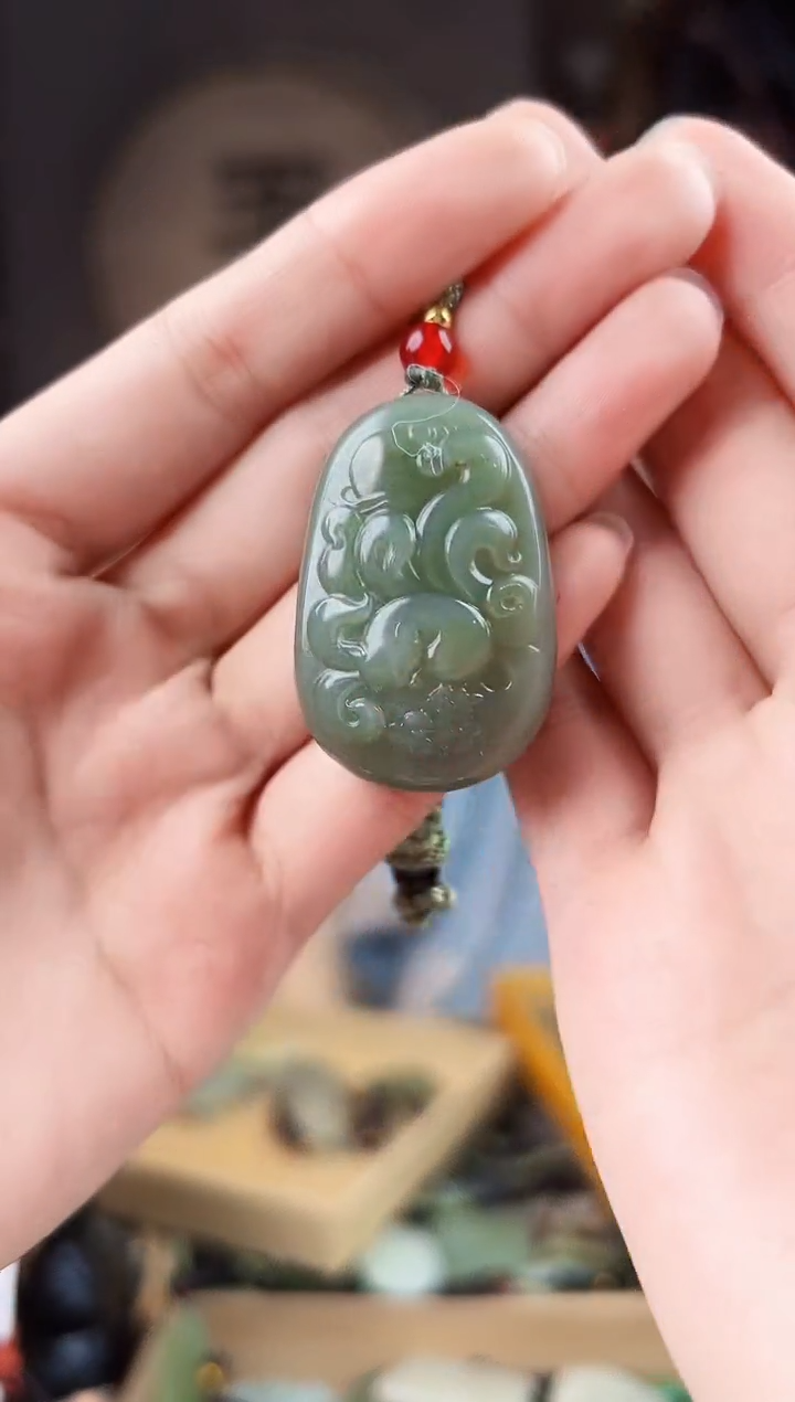 颈饰未镶嵌和田玉拍一发一，多样性发货