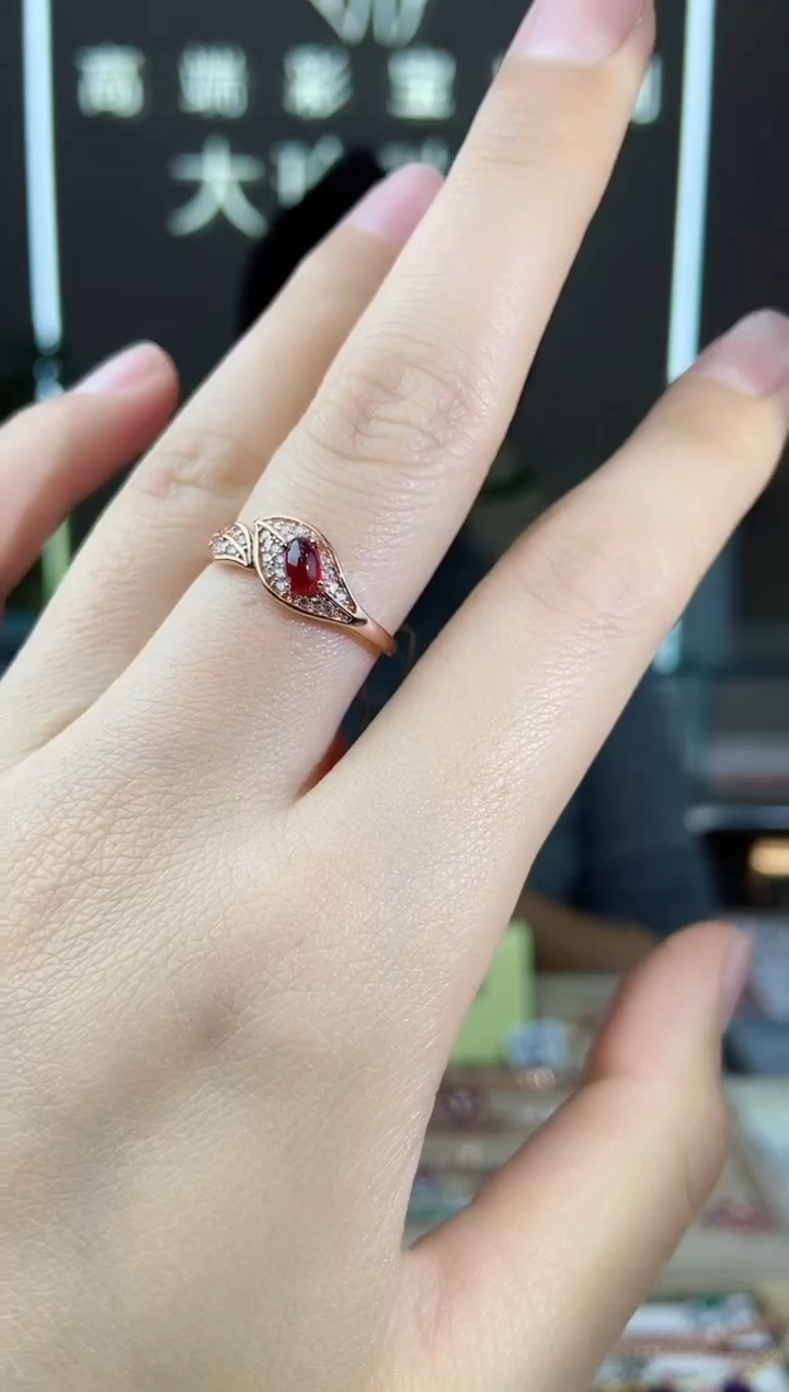 【闪购商品】红宝石手饰银S925镶嵌手饰
