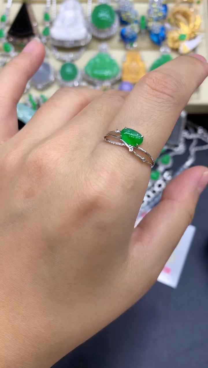 18K金镶嵌戒指翡翠176-中国好珍宝