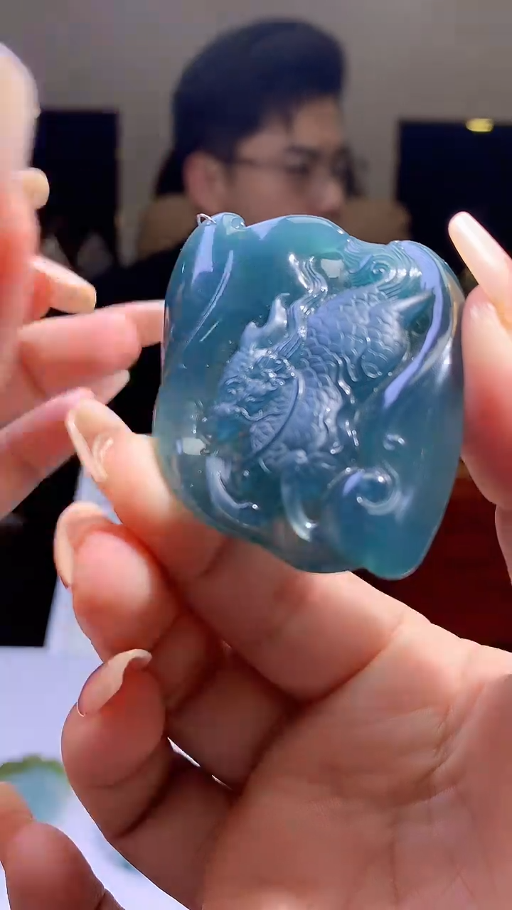 【闪购商品】定制翡翠未镶嵌1002xx-毛货挂件50