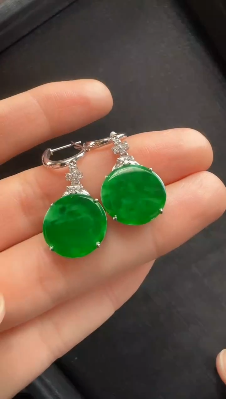 【闪购商品】翡翠耳环18K金镶嵌557无事牌一对