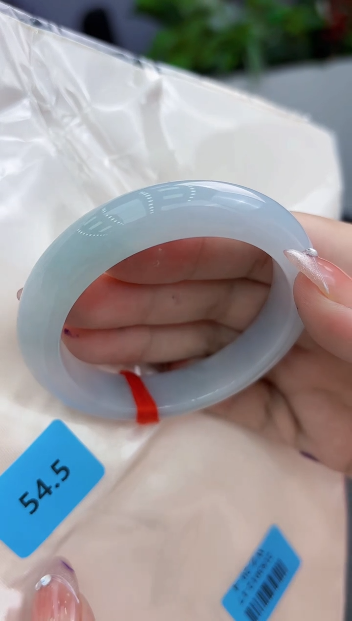 【闪购商品】翡翠手镯未镶嵌翡翠手镯